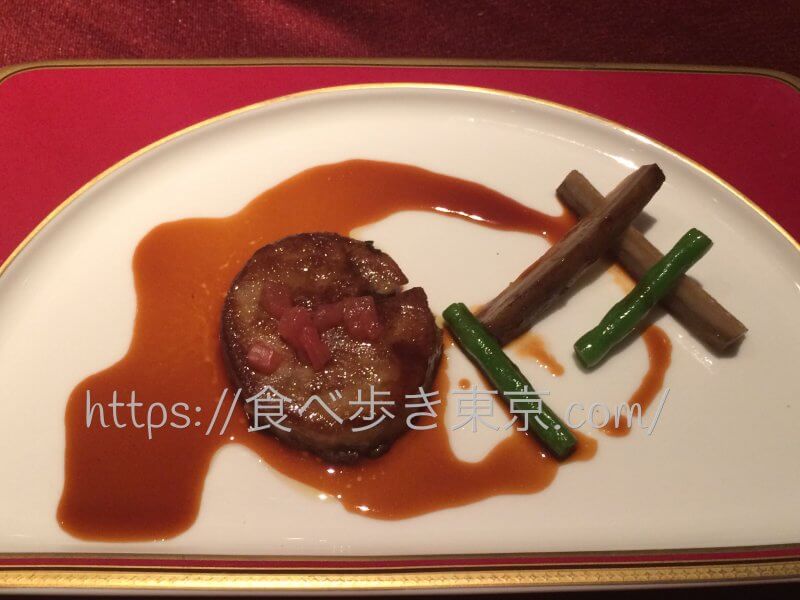東京ベイ舞浜「カーニバル」で食べたコース料理のフォアグラ